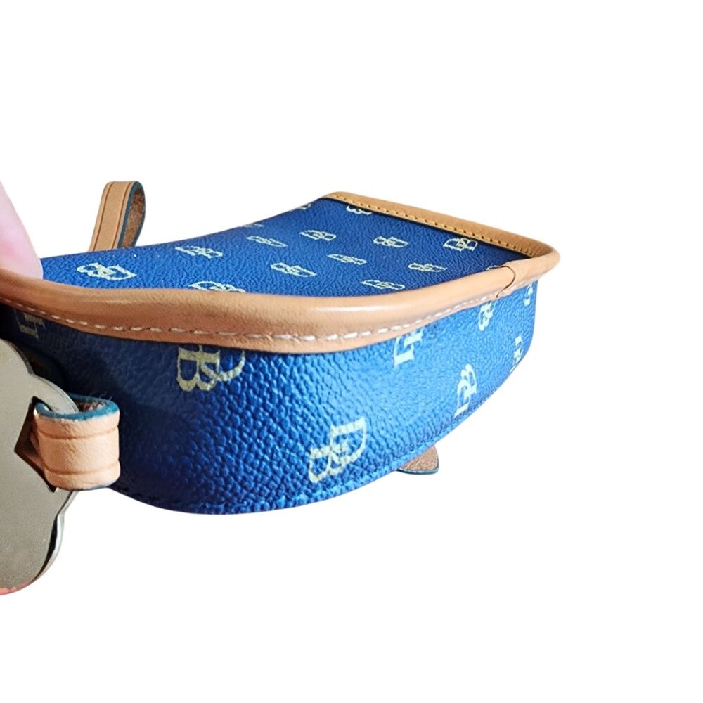 Dooney & Bourke DB Wristlet Clutch Bag Purse Blue w Leather Trim Strap - Picture 4 of 7